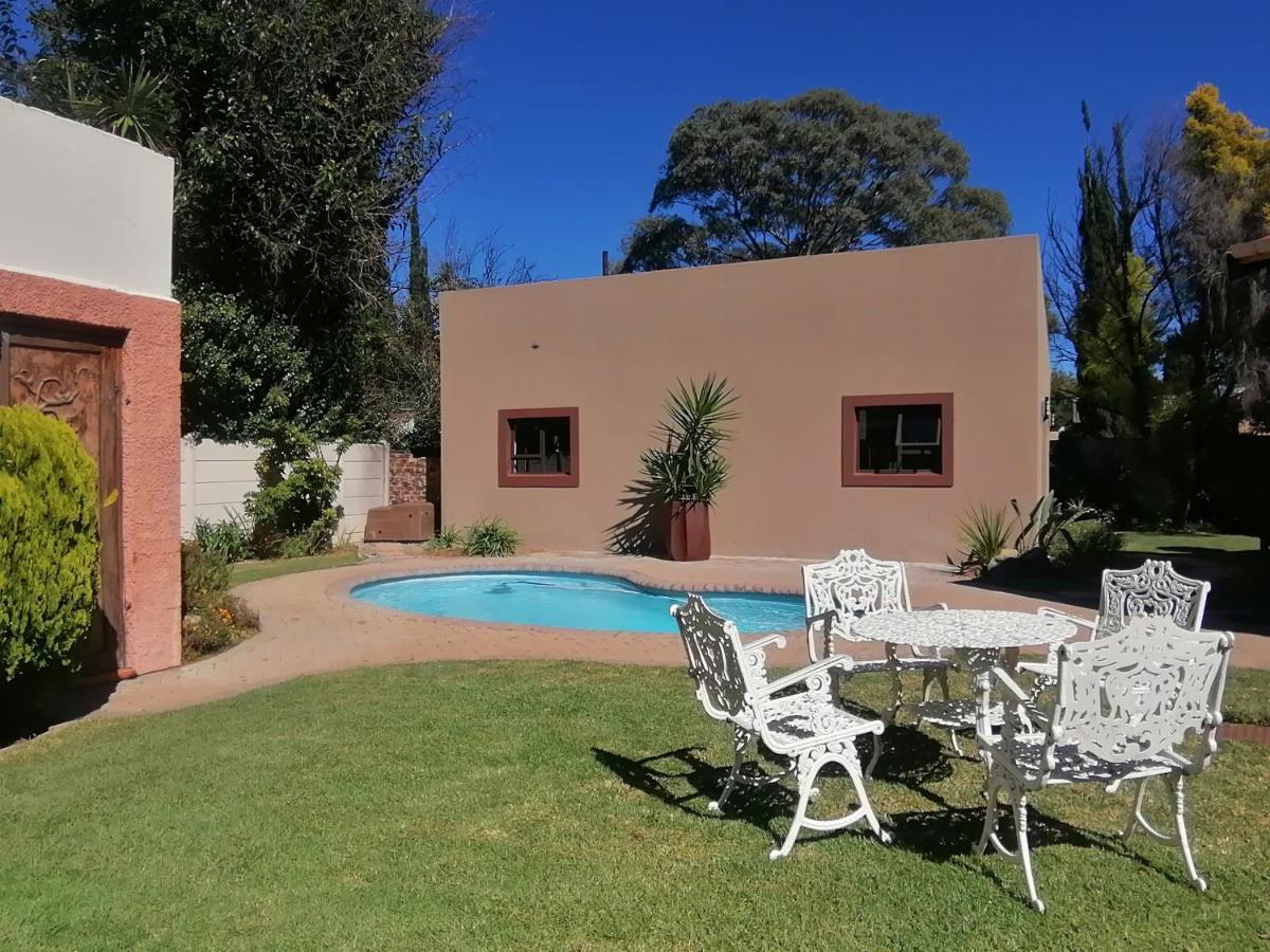 Easy Inn Guesthouse Welkom Exterior foto